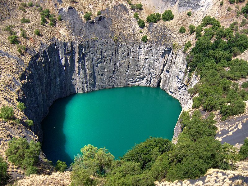 kimberley-diamond-mine.jpg