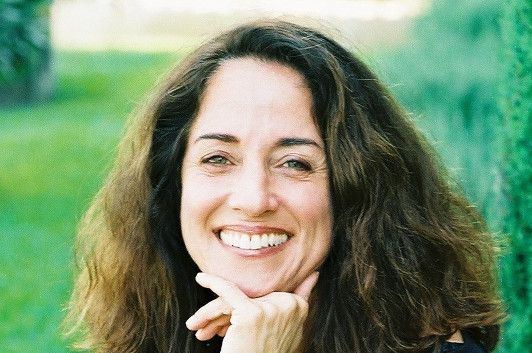 Diana Raab